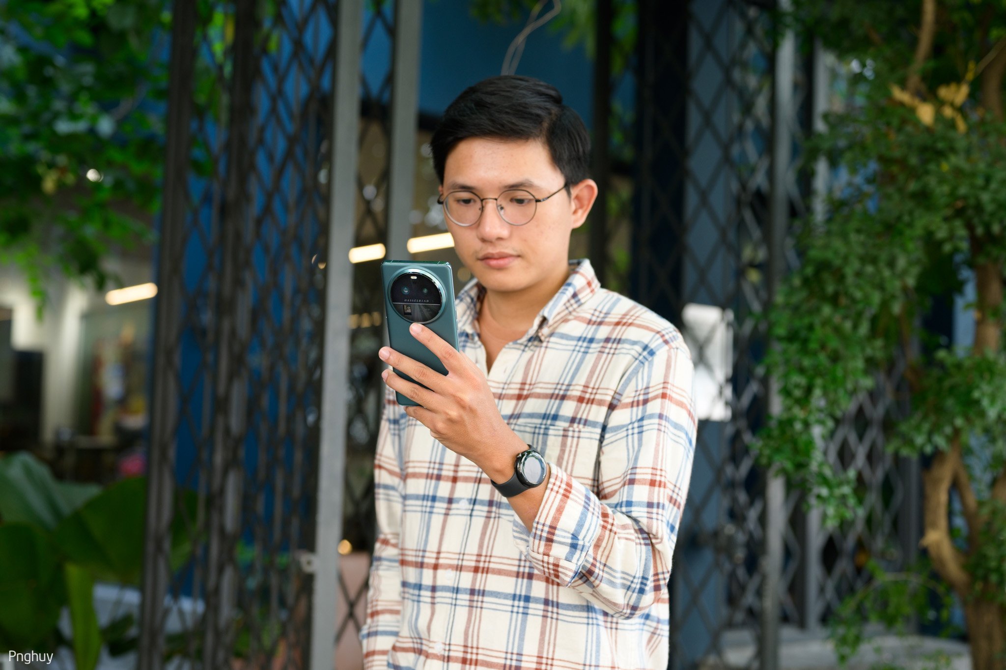 trentay_oppo_findx6pro_tinhte_pnghuy (34).jpg