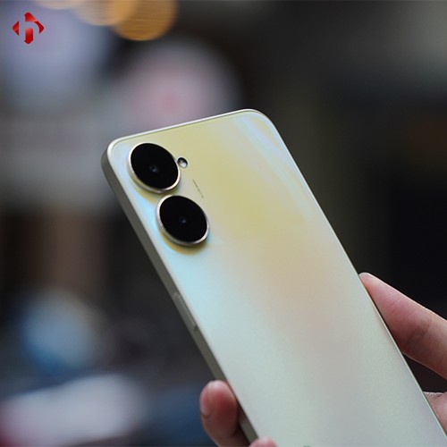 Realme V30