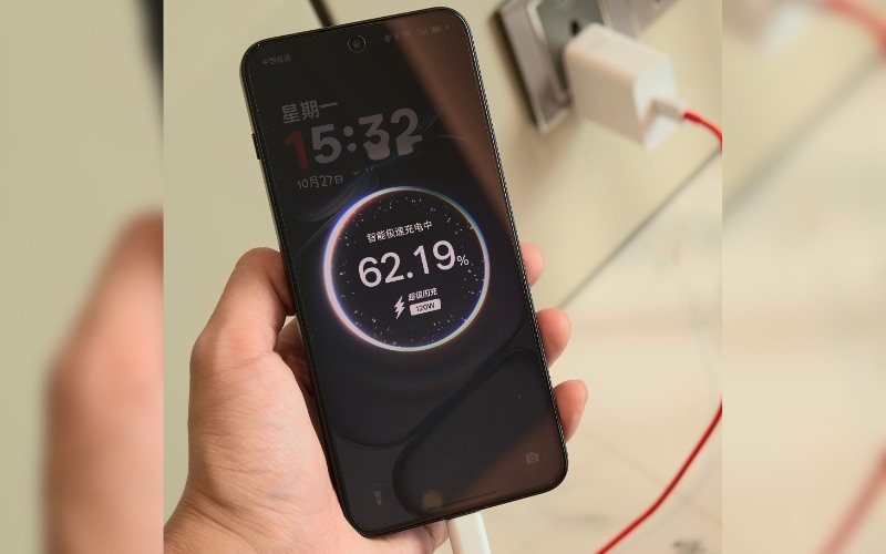 Pin siêu khủng 7800mAh, sạc 120W