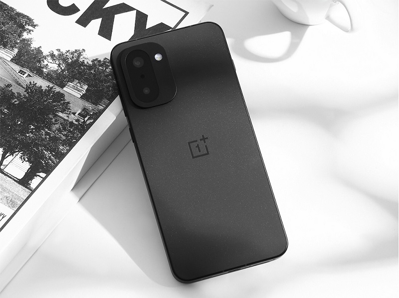 OnePlus Ace 6T giá bao nhiêu