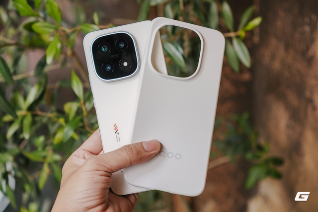 Trên tay iQOO 15: Điện thoại mới của vivo với chip Snapdragon 8 Elite Gen 5, pin 7.000mAh, có tính năng của flagship 30 triệu nhưng giá chỉ bằng một nửa- Ảnh 12.