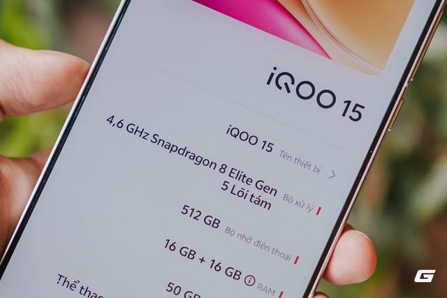 Trên tay iQOO 15: Điện thoại mới của vivo với chip Snapdragon 8 Elite Gen 5, pin 7.000mAh, có tính năng của flagship 30 triệu nhưng giá chỉ bằng một nửa- Ảnh 18.