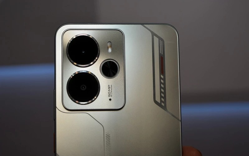 realme 14 5G có camera kép 50MP