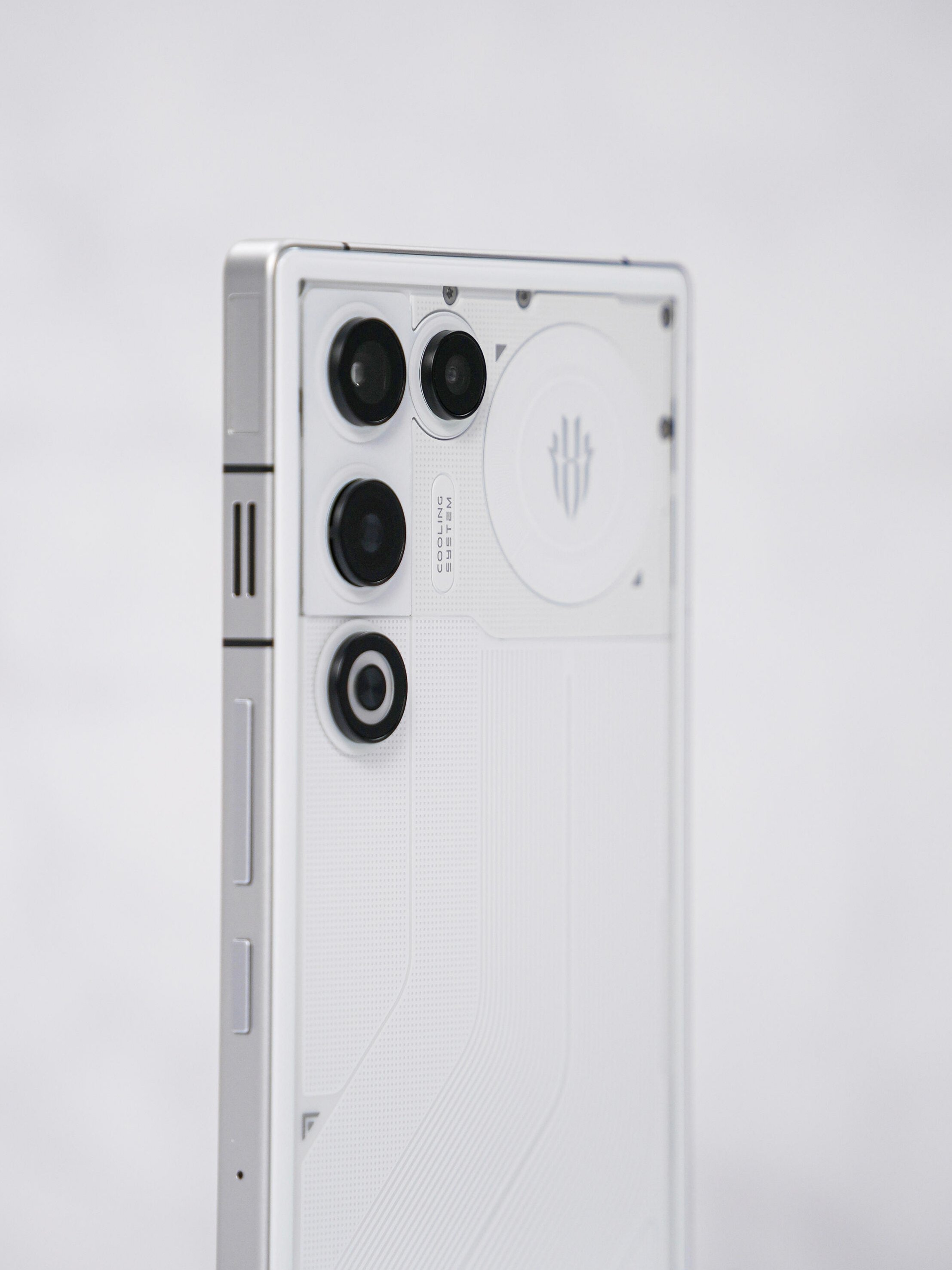 ZTE nubia Red Magic 11 Air trang bị camera chính 50MP