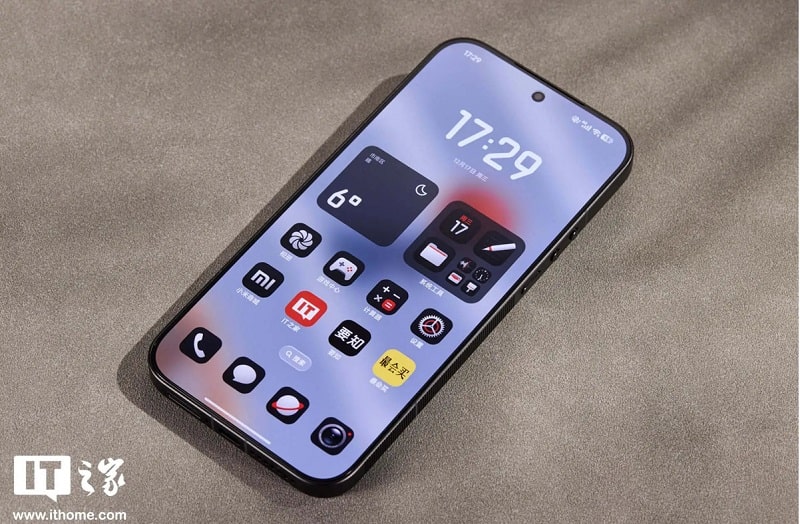 Xiaomi 17 Ultra Leica Edition có màn hình lớn sáng rực rỡ