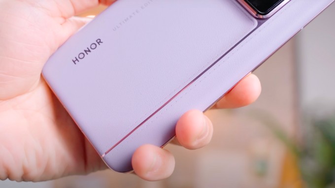 Chất liệu da của Honor Magic 6 Ultimate