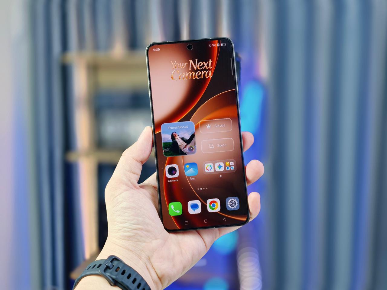 OPPO Find X9 Ultra có màn hình AMOLED kích thước 6,82 inch 